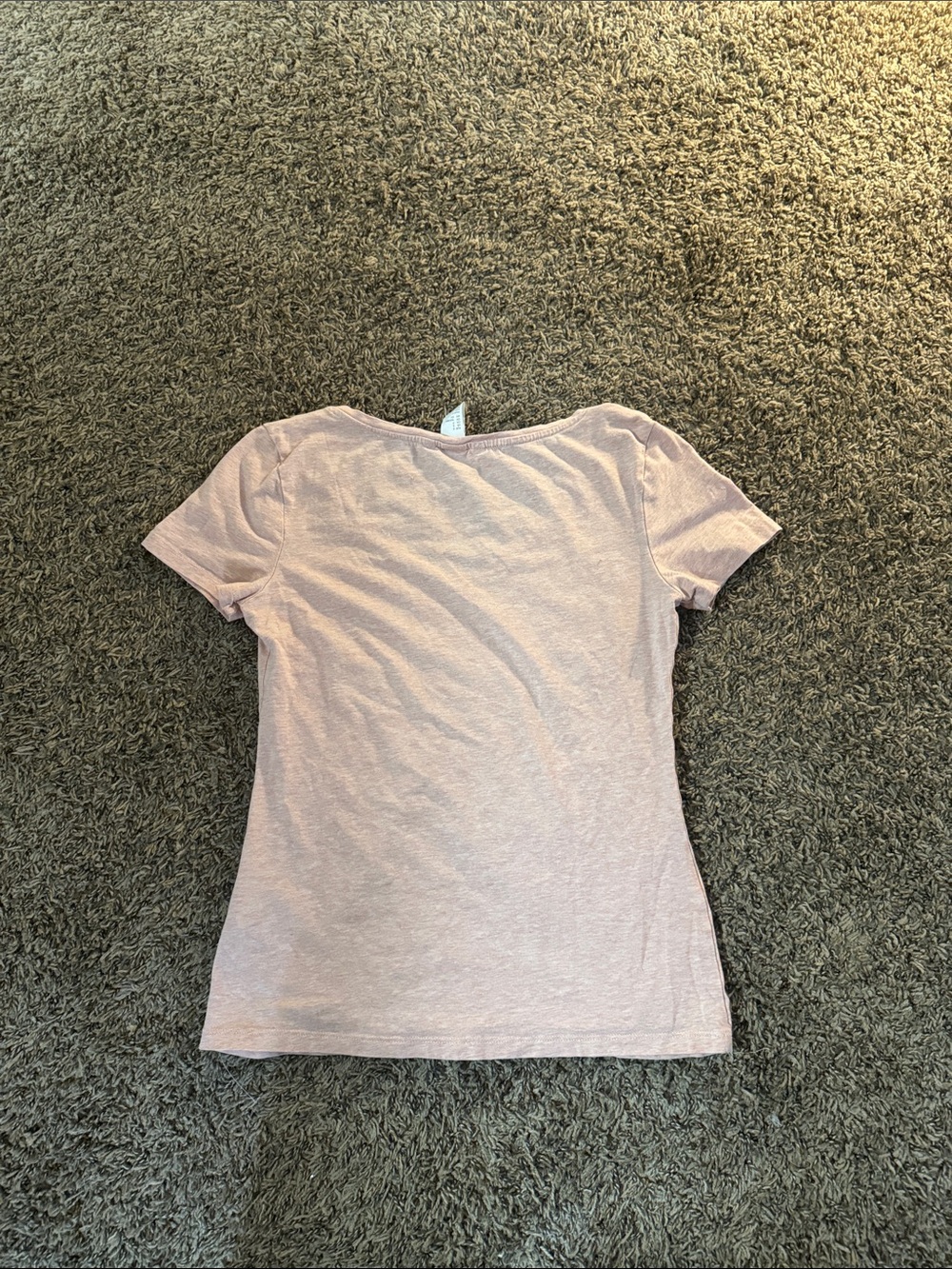 H&M tee - Picture 2 of 2